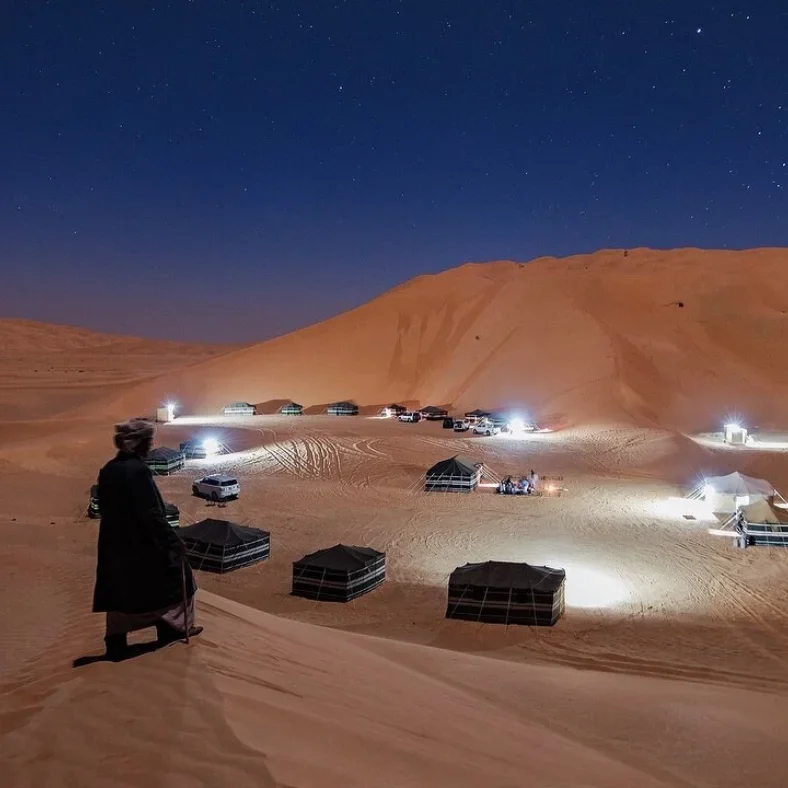 Embark on a once-in-a-lifetime adventure with Desert Dream Tours and experience the breathtaking beauty of the Empty Quarter Desert — where golden sands meet endless horizons