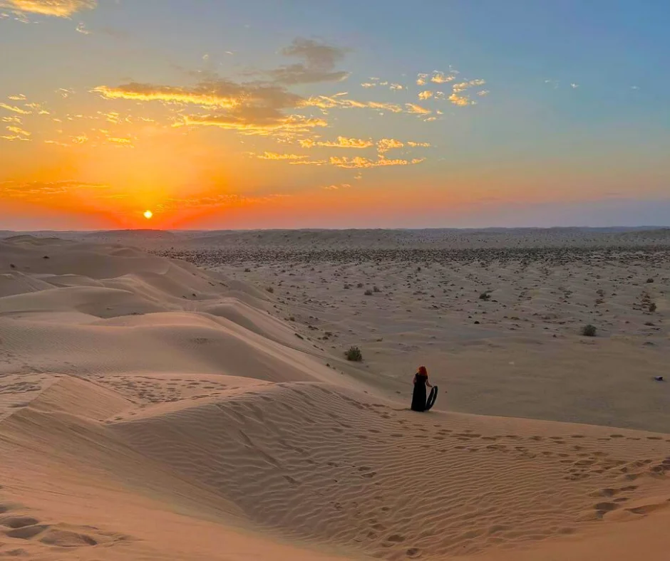 Embark on a once-in-a-lifetime adventure with Desert Dream Tours and experience the breathtaking beauty of the Empty Quarter Desert — where golden sands meet endless horizons