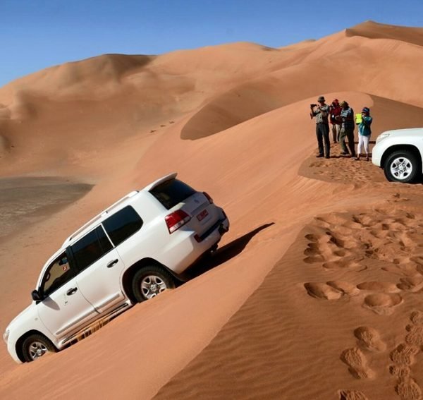 Embark on a once-in-a-lifetime adventure with Desert Dream Tours and experience the breathtaking beauty of the Empty Quarter Desert — where golden sands meet endless horizons